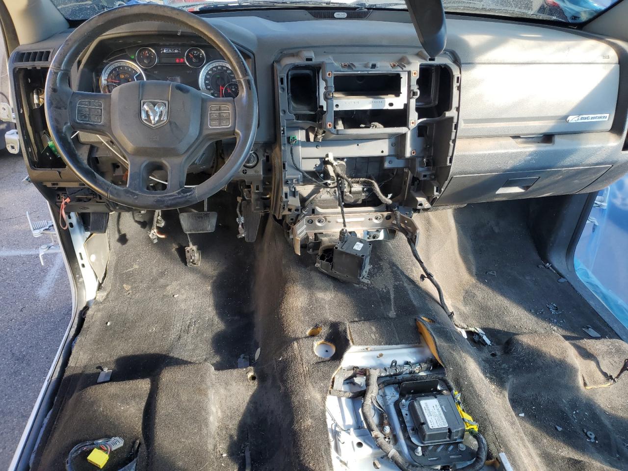 2017 RAM 1500 VIN 1C6RR6LT0HS684450 Copart auction photo, stripped damage thumbnail 8