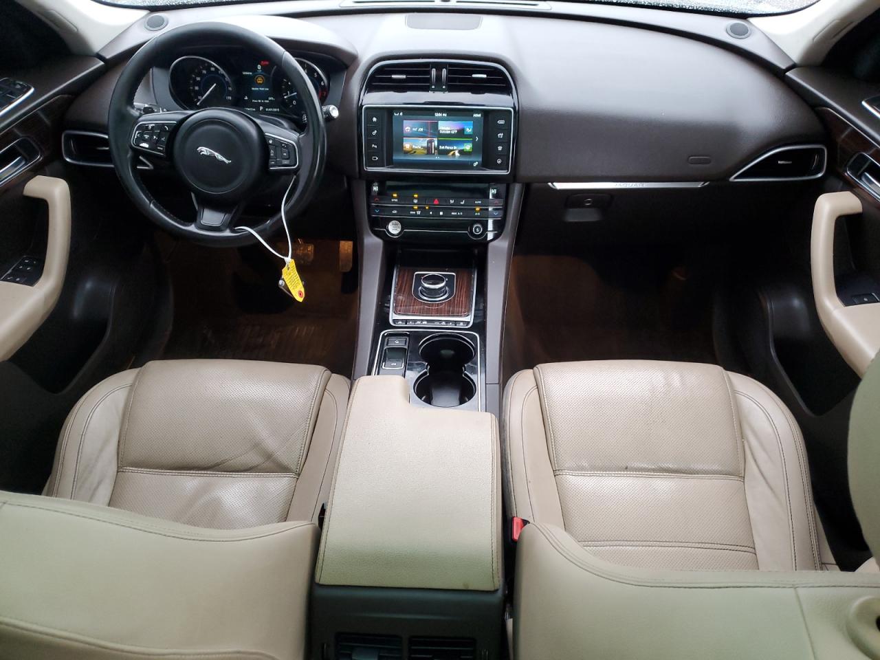 2017 Jaguar F-Pace VIN SADCK2BV3HA889804 Copart auction photo, normal wear damage thumbnail 8