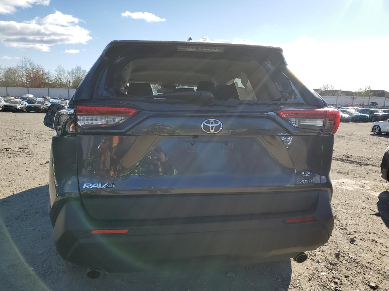 2022 Toyota RAV 4 VIN 2T3F1RFV5NW281374 Copart auction photo, all over damage thumbnail 6