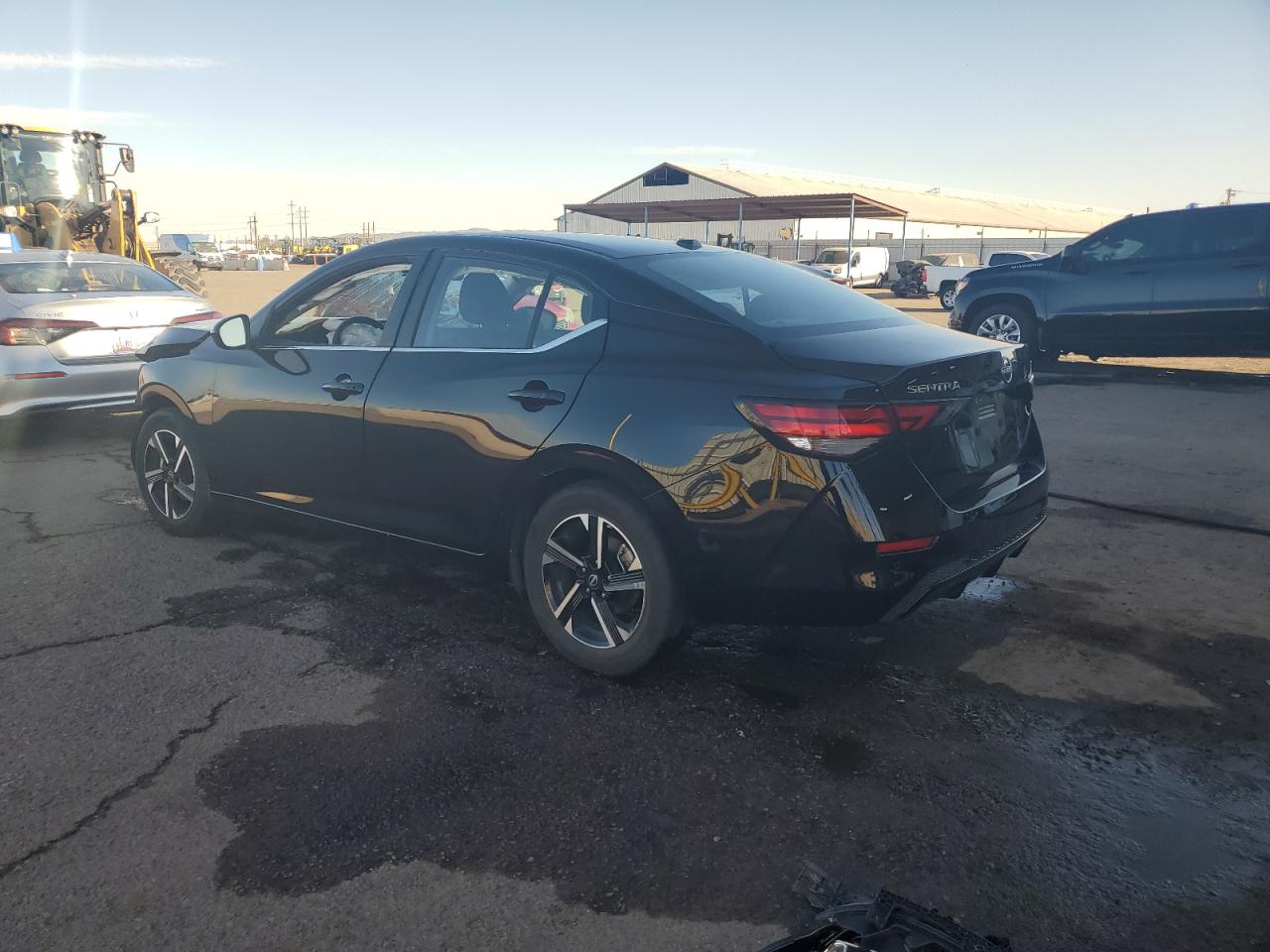 2024 Nissan Sentra VIN 3N1AB8CV6RY335919 Copart auction photo, front end / minor dent/scratches damage thumbnail 2