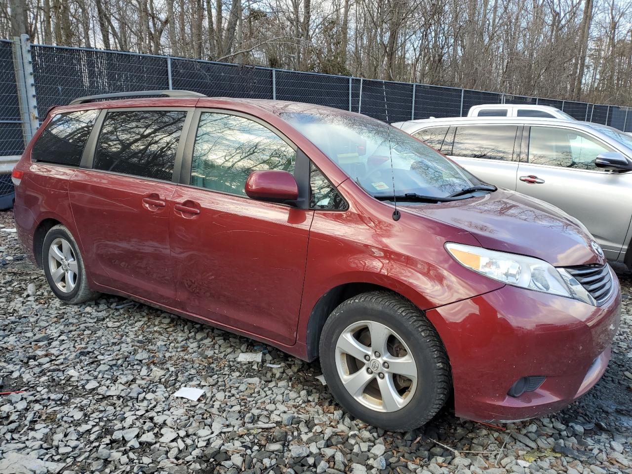 2014 Toyota Sienna VIN 5TDKK3DC1ES446042 Copart auction photo, rear end / side damage thumbnail 4