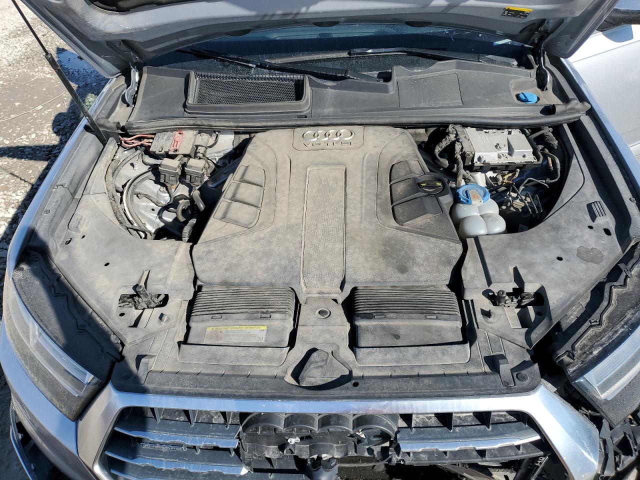 2017 Audi Q7 VIN WA1VABF71HD007220 Copart auction photo, front end damage thumbnail 14