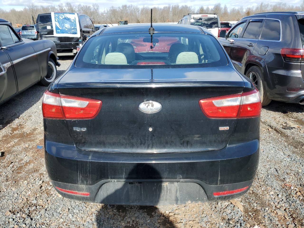 2013 KIA Rio VIN KNADM4A33D6281393 Copart auction photo, front end damage thumbnail 6