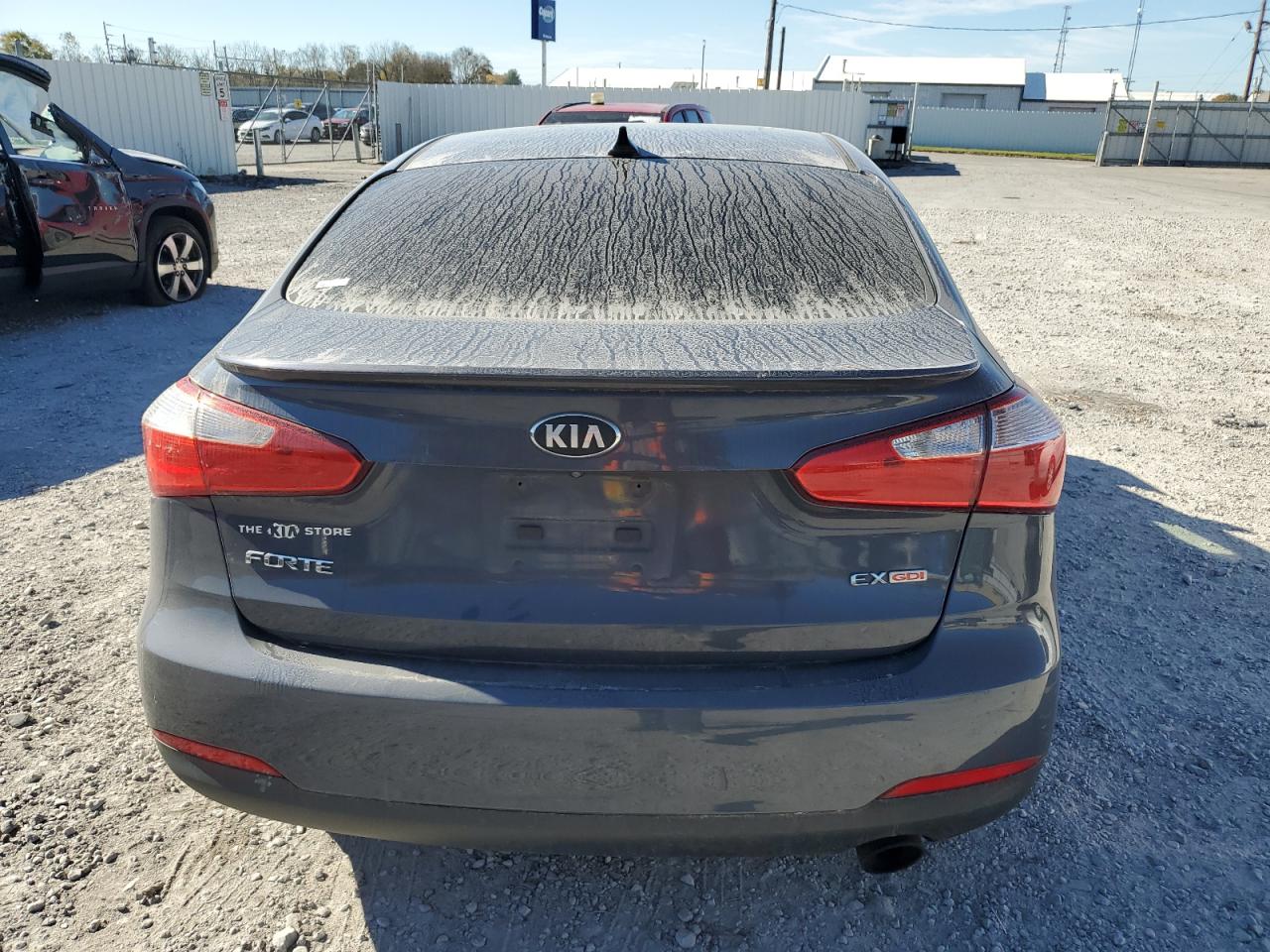 2015 KIA Forte VIN KNAFX4A81F5282076 Copart auction photo, all over damage thumbnail 6