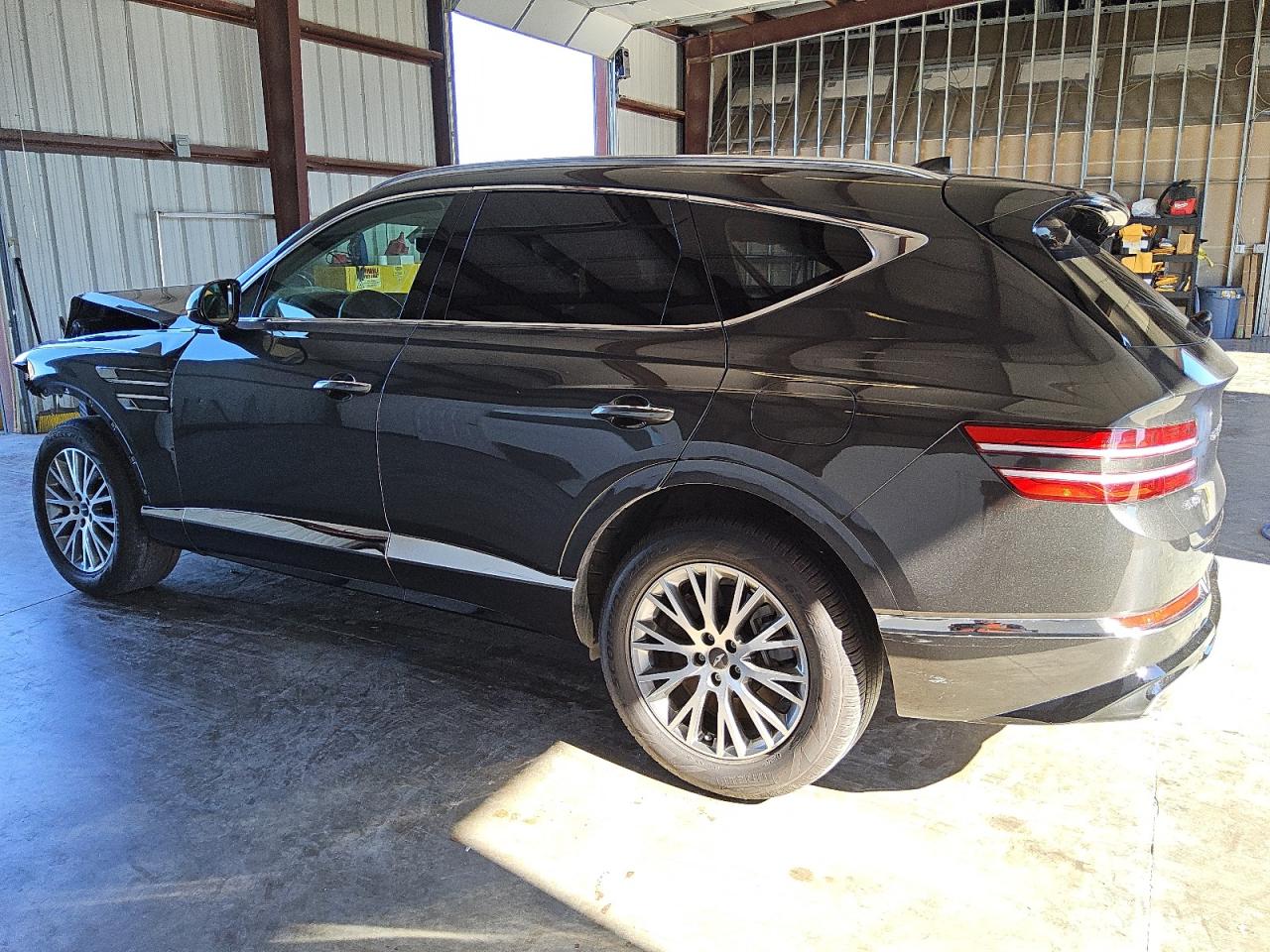 2024 Genesis Gv80 VIN KMUHBDSB7RU177358 Copart auction photo, all over damage thumbnail 2