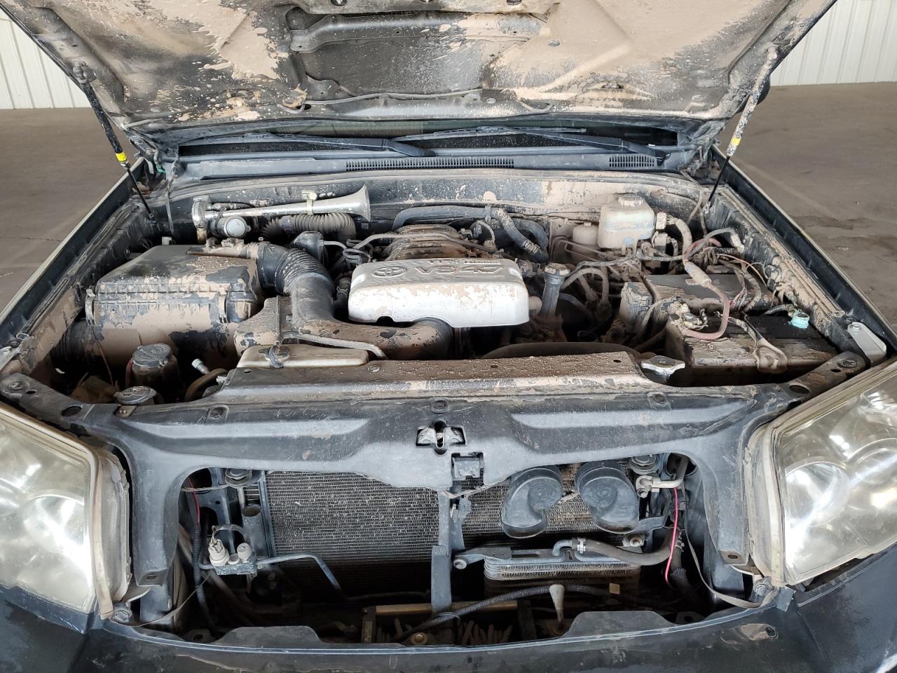 2006 Toyota 4Runner VIN JTEBT14R960059390 Copart auction photo, front end / undercarriage damage thumbnail 11