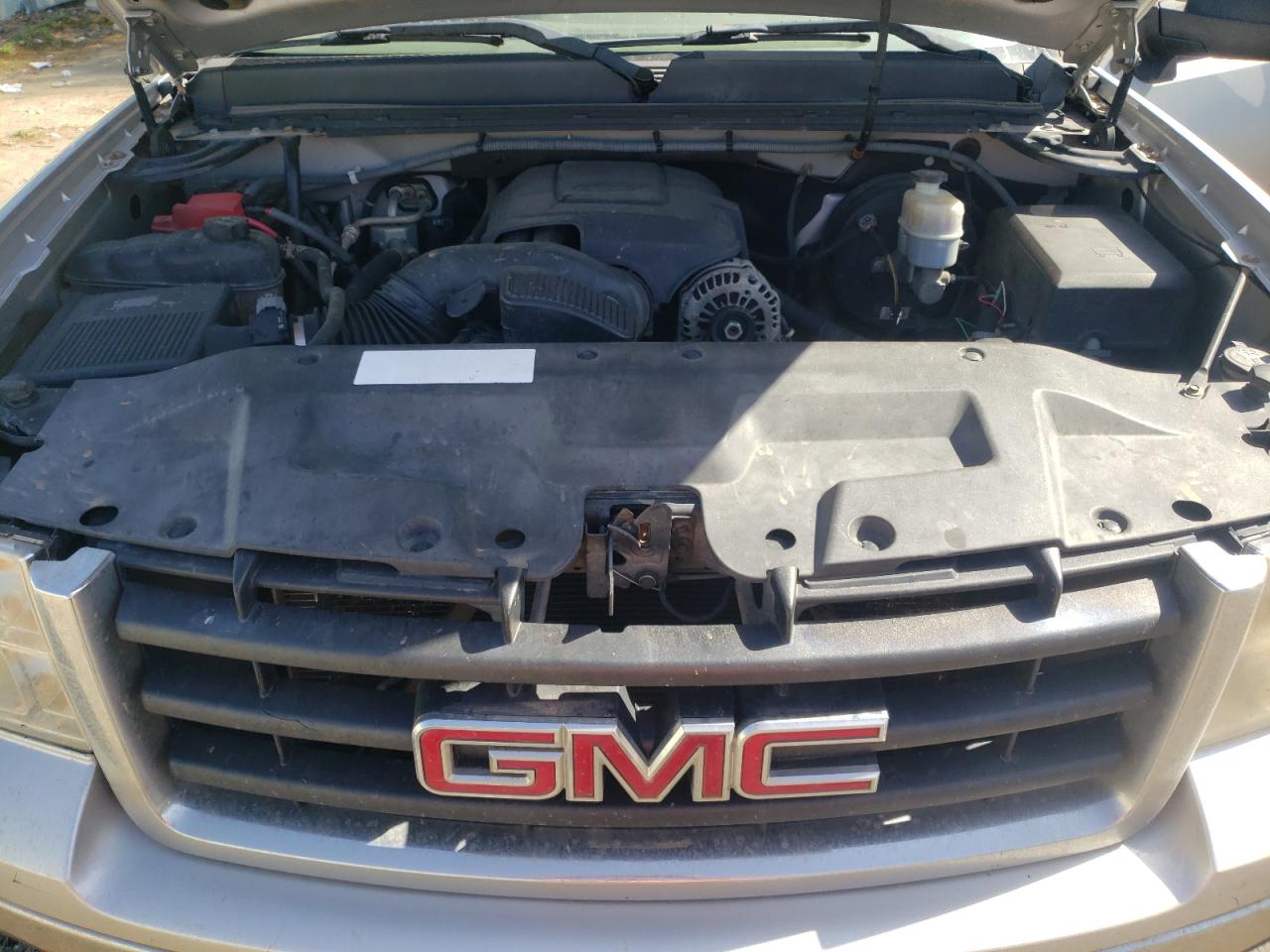 2010 GMC Sierra VIN 1GTSCVE02AZ283231 Copart auction photo, side damage thumbnail 11