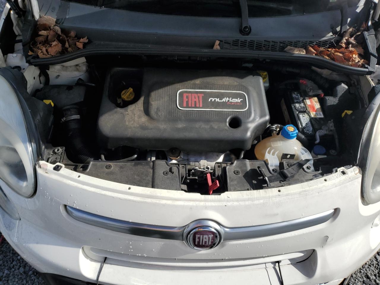 2015 Fiat 500 VIN ZFBCFADH8FZ031831 Copart auction photo, front end / mechanical damage thumbnail 11