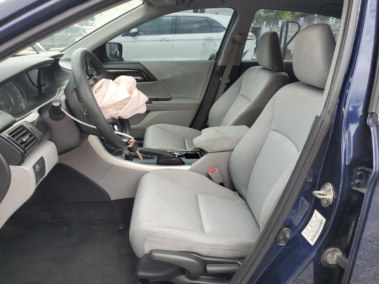 2017 Honda Accord VIN 1HGCR2F35HA094433 Copart auction photo, front end / minor dent/scratches damage thumbnail 7
