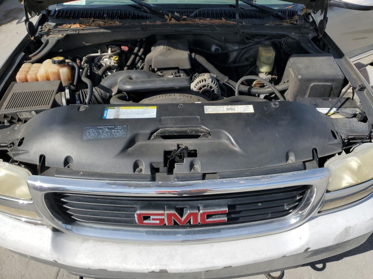 1999 GMC Sierra VIN 1GTEC14V8XZ527685 Copart auction photo, minor dent/scratches damage thumbnail 11