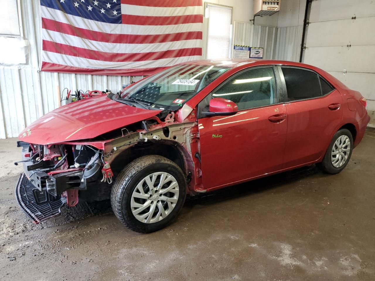 2018 Toyota Corolla VIN 2T1BURHE6JC069073