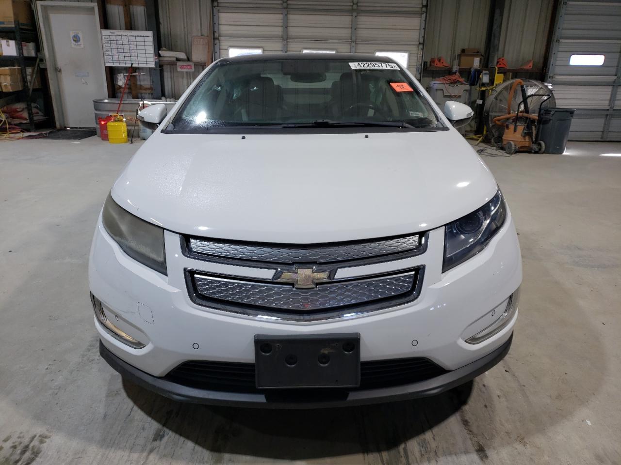 2012 Chevrolet Volt VIN 1G1RD6E42CU103100 Copart auction photo, side / rear end damage thumbnail 5