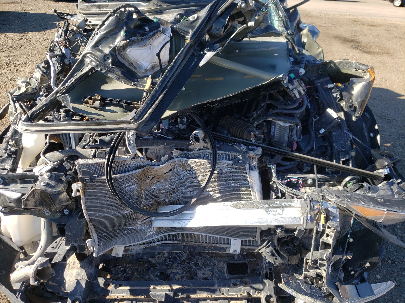 2018 Honda CR-V VIN 2HKRW2H84JH659165 Copart auction photo, rollover / mechanical damage thumbnail 7