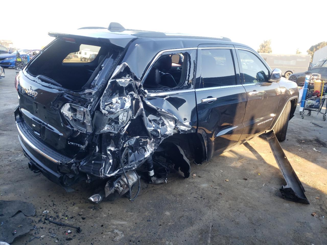 2014 Jeep Grand Cherokee VIN 1C4RJFBGXEC342093 Copart auction photo, undercarriage / rear end damage thumbnail 3