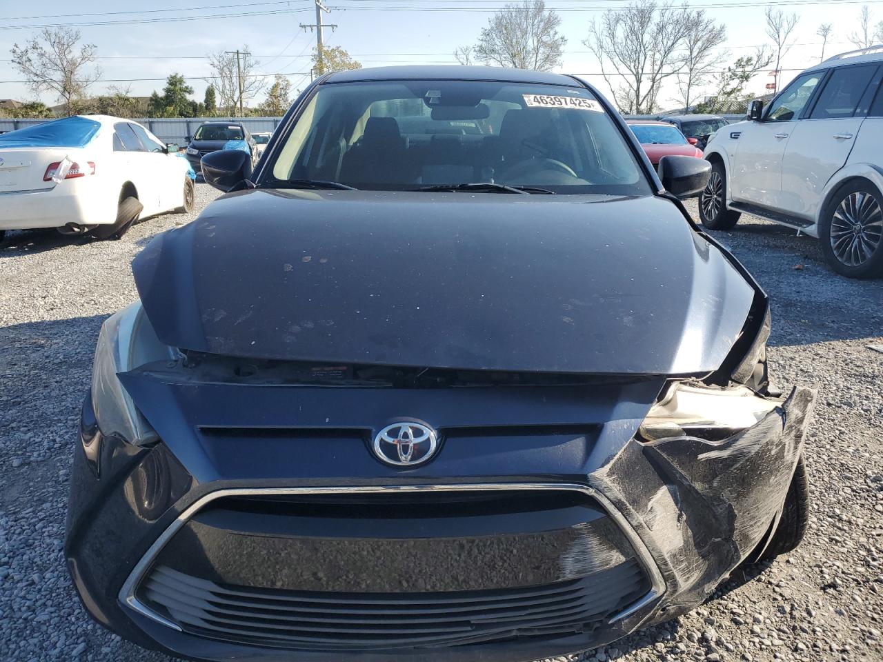 2018 Toyota Yaris VIN 3MYDLBYV3JY306042 Copart auction photo, front end / mechanical damage thumbnail 5