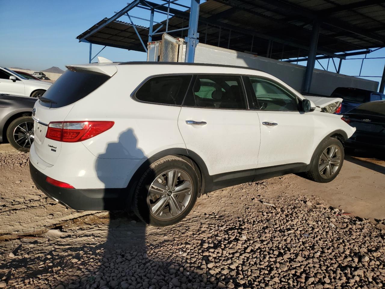 2015 Hyundai Santa Fe VIN KM8SR4HF0FU129299 Copart auction photo, front end / side damage thumbnail 3