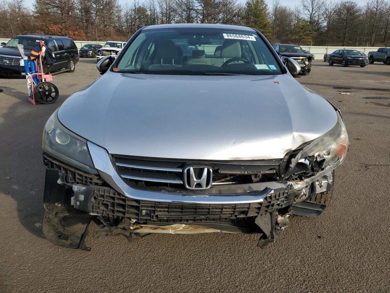 2013 Honda Accord VIN 1HGCR2F33DA252164 Copart auction photo, front end / minor dent/scratches damage thumbnail 5