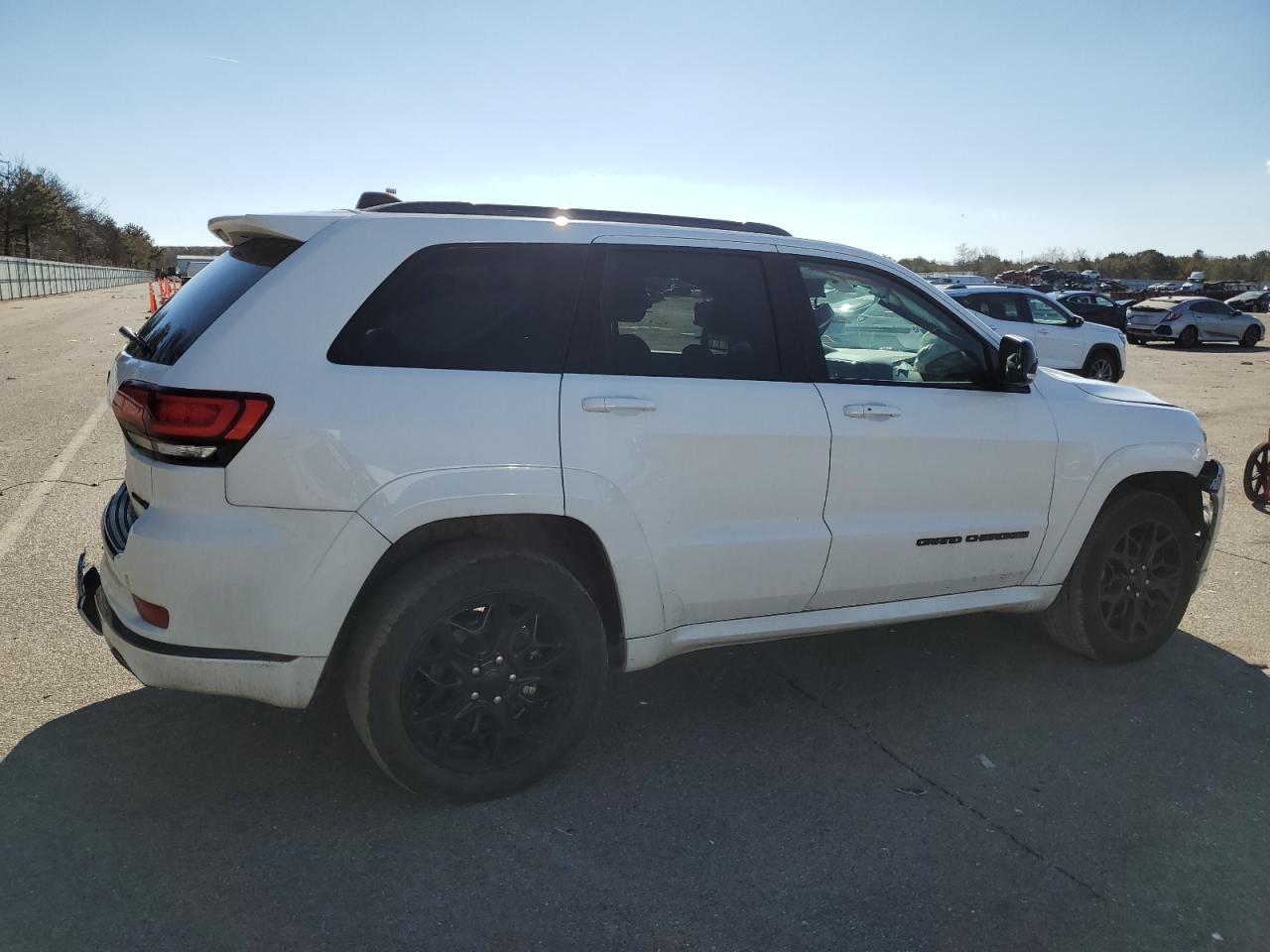 2021 Jeep Grand Cherokee VIN 1C4RJFBG4MC668843 Copart auction photo, rear end / front end damage thumbnail 3