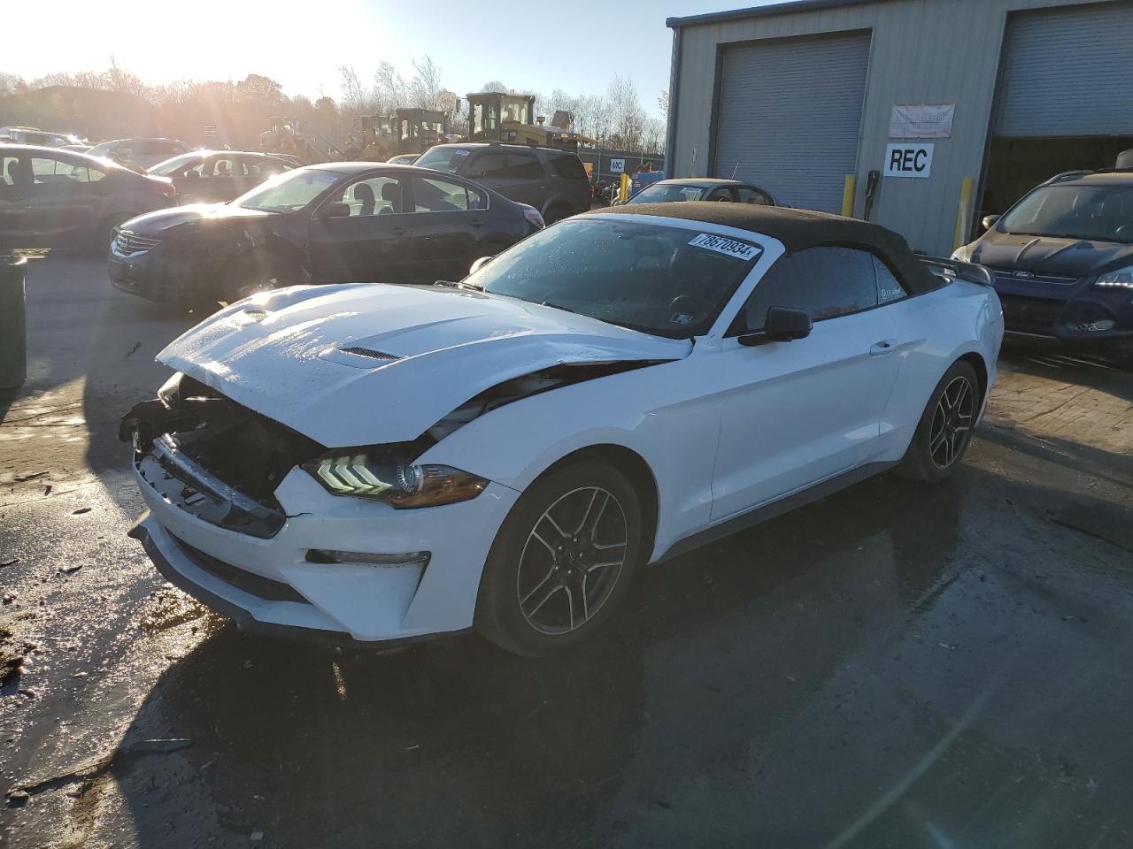 2020 Ford Mustang VIN 1FATP8UH5L5137682