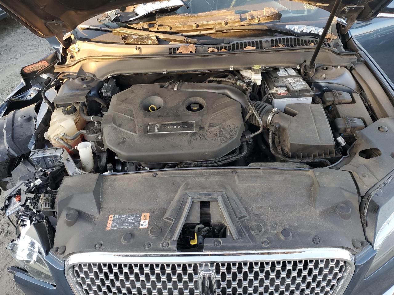 2019 Lincoln MKZ VIN 3LN6L5E94KR602405 Copart auction photo, all over damage thumbnail 11