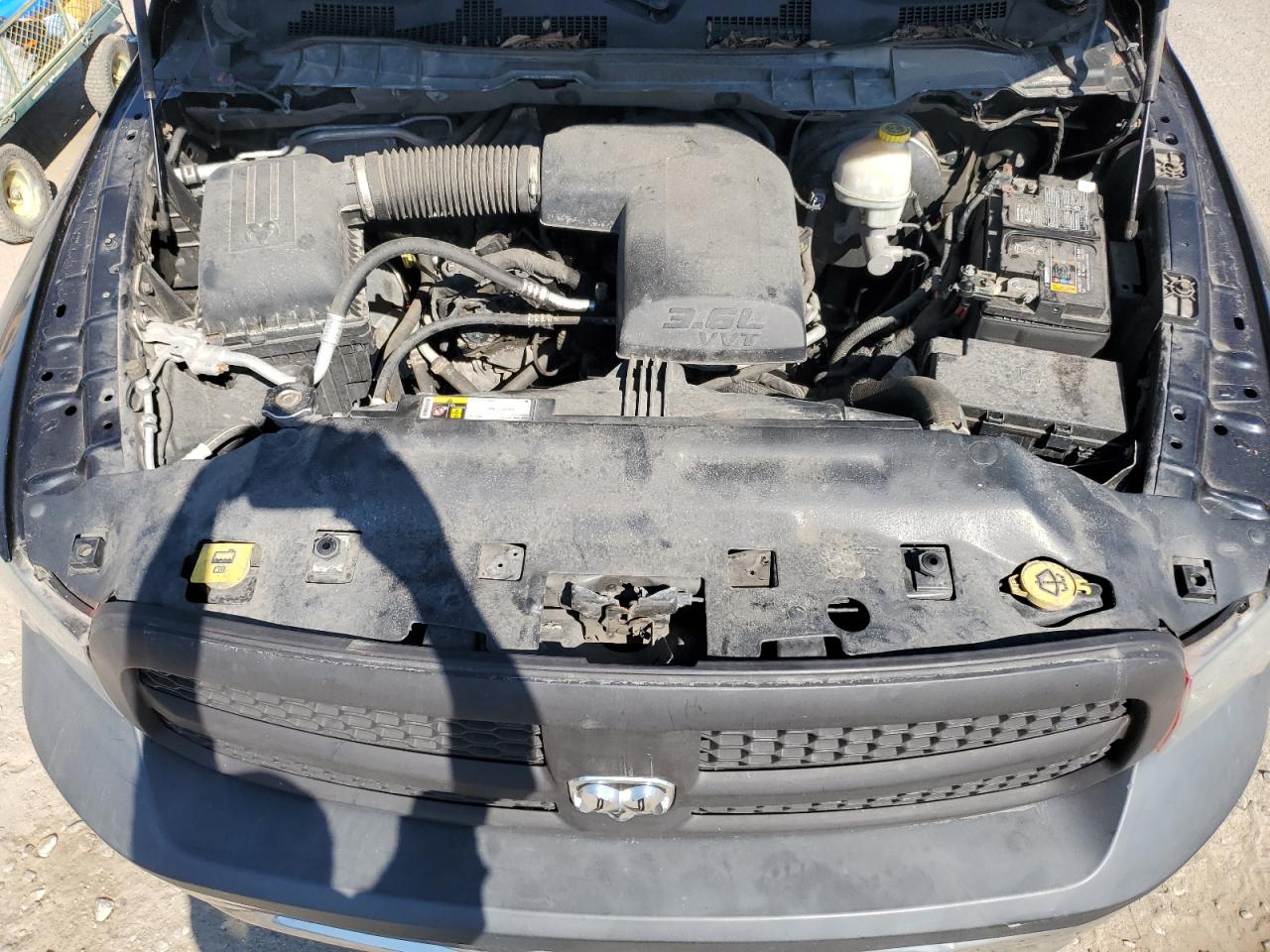 2015 RAM 1500 VIN 1C6RR6FG0FS677106 Copart auction photo, side / front end damage thumbnail 12