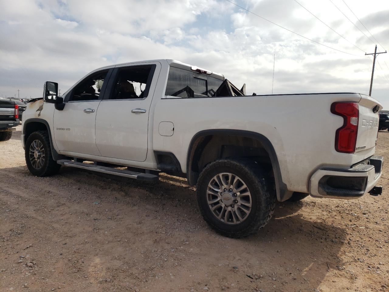 2022 Chevrolet Silverado VIN 1GC4YREY7NF189683 Copart auction photo, burn - interior damage thumbnail 2