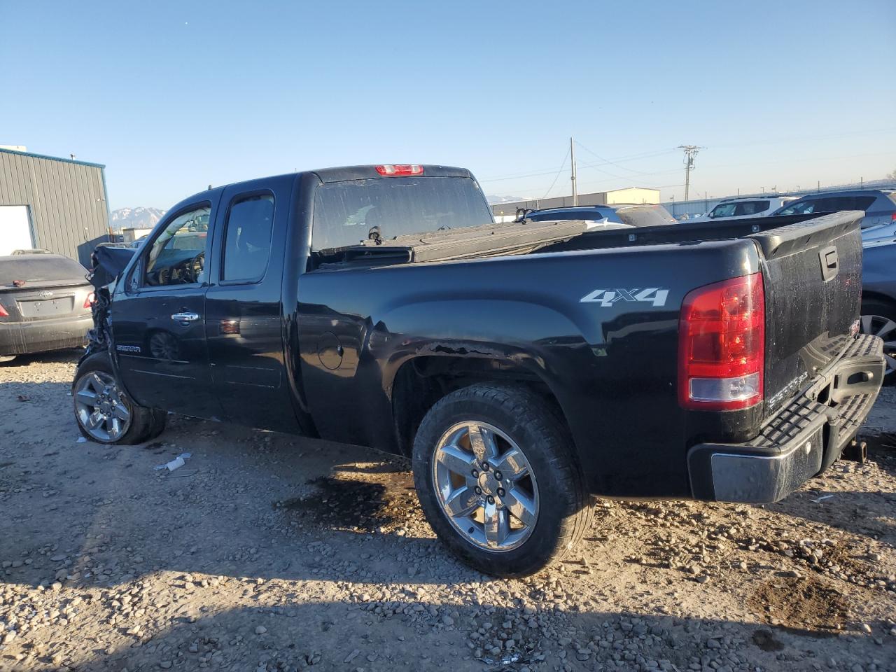 2013 GMC Sierra VIN 1GTR2VE79DZ165647 Copart auction photo, front end damage thumbnail 2