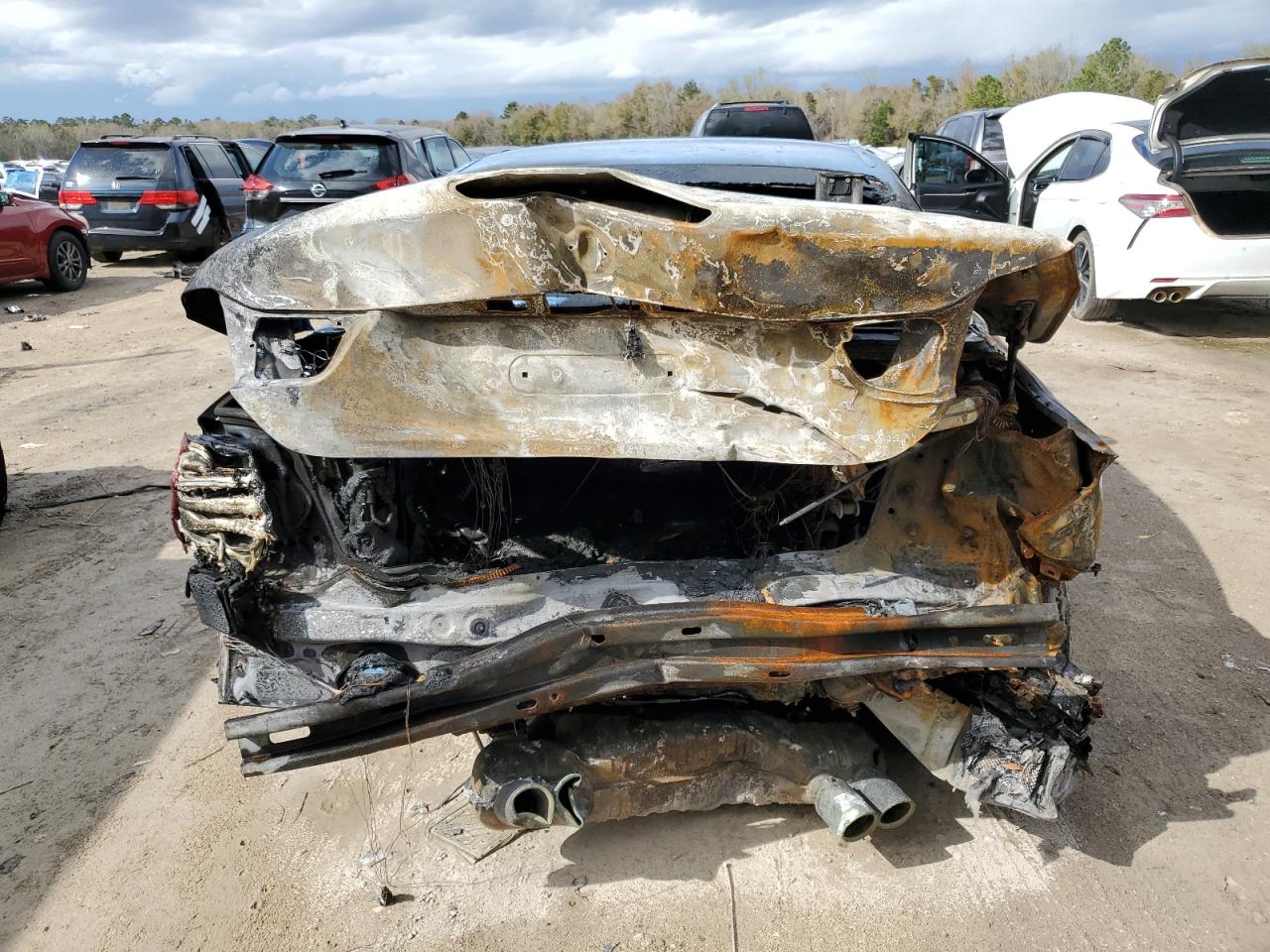 2016 BMW M4 VIN WBS3U9C5XGP970025 Copart auction photo, rear end / burn damage thumbnail 6