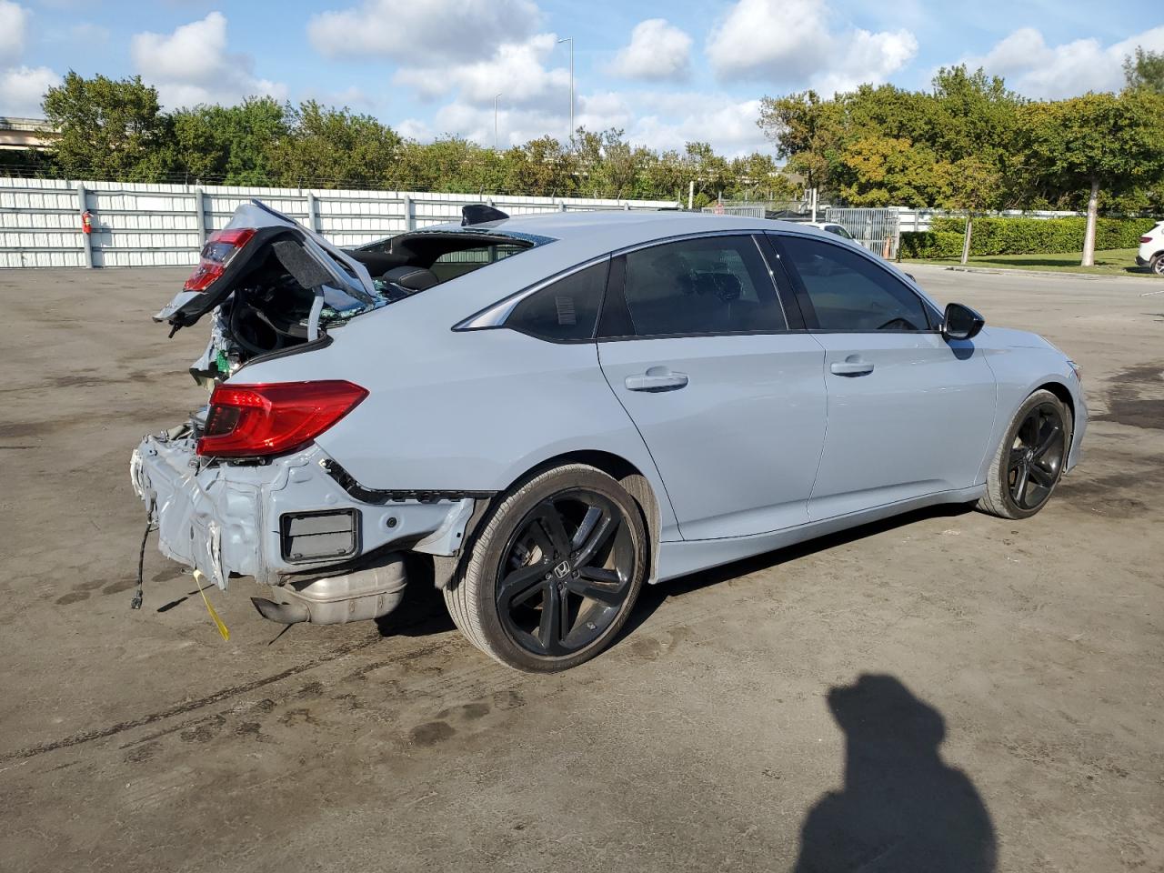 2022 Honda Accord VIN 1HGCV1F35NA108087 Copart auction photo, rear end damage thumbnail 3