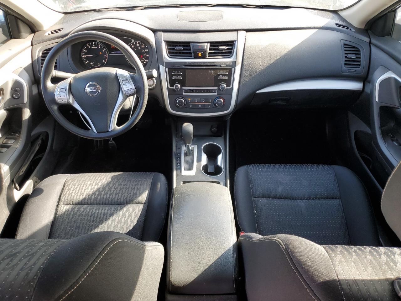 2017 Nissan Altima VIN 1N4AL3AP2HN307604 Copart auction photo, minor dent/scratches damage thumbnail 8