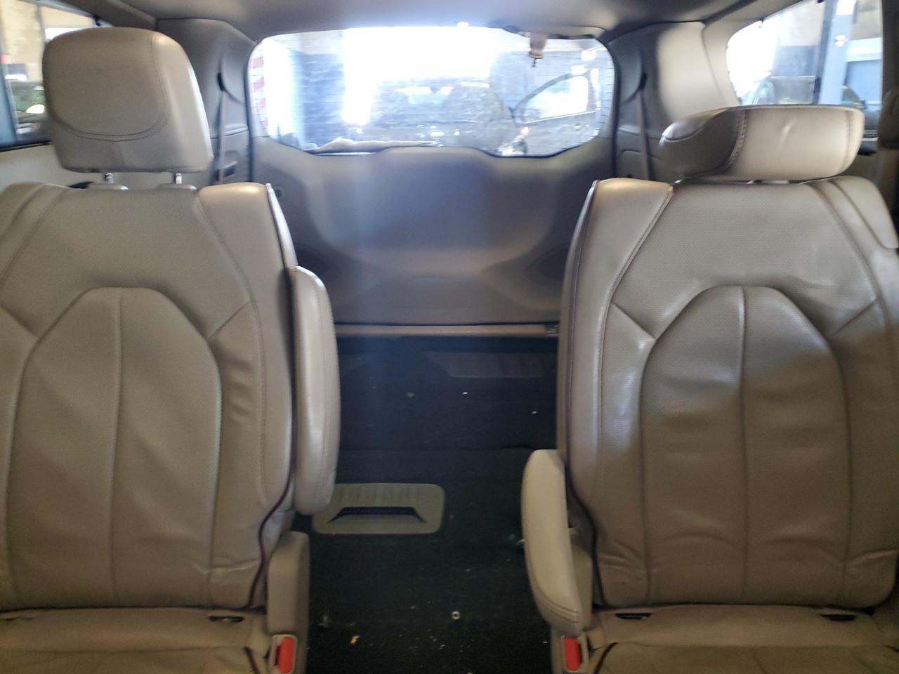 2019 Chrysler Pacifica VIN 2C4RC1GG7KR731654 Copart auction photo, front end / mechanical damage thumbnail 10