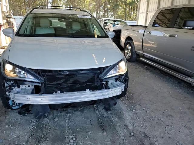 2017 Chrysler Pacifica VIN 2C4RC1BG8HR688247 Copart auction photo, front end damage thumbnail 15
