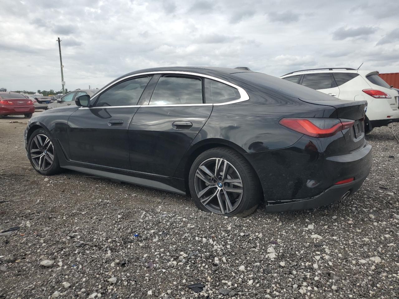 2024 BMW 4er VIN WBA63AV03RFT45630 Copart auction photo, front end / side damage thumbnail 2