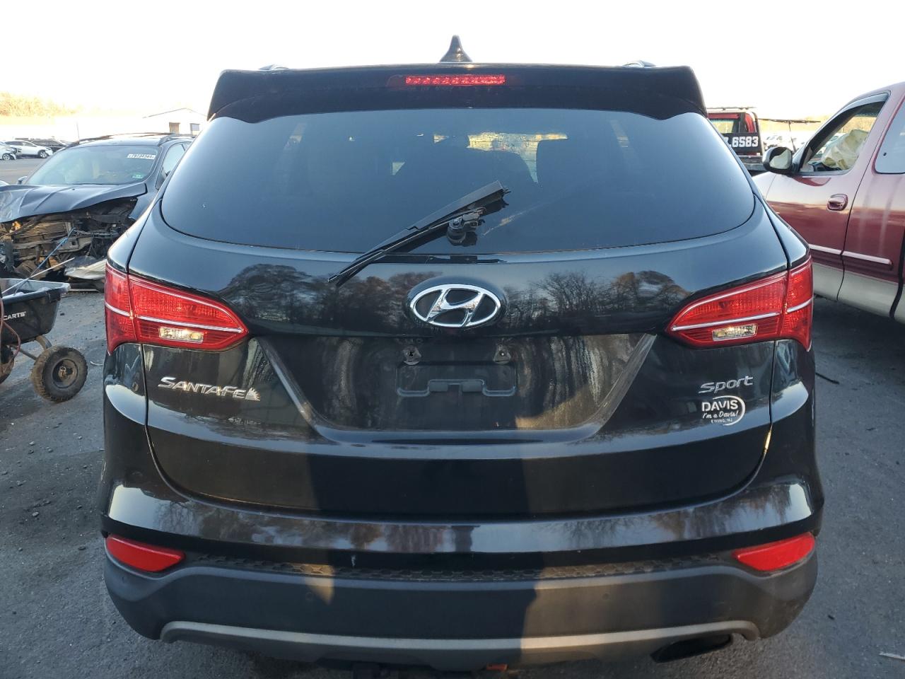 2016 Hyundai Santa Fe VIN 5XYZU3LB9GG328242 Copart auction photo, front end damage thumbnail 6
