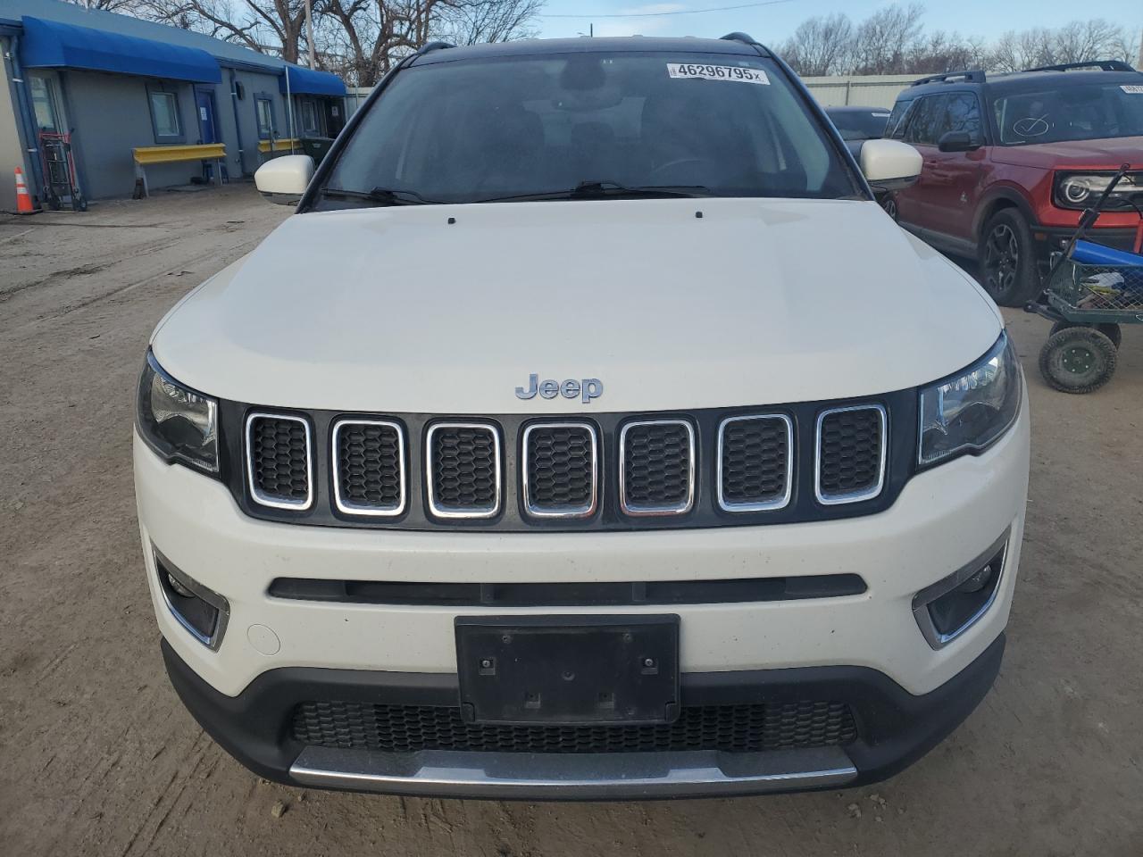 2019 Jeep Compass VIN 3C4NJDCB1KT596152 Copart auction photo, rear end damage thumbnail 5