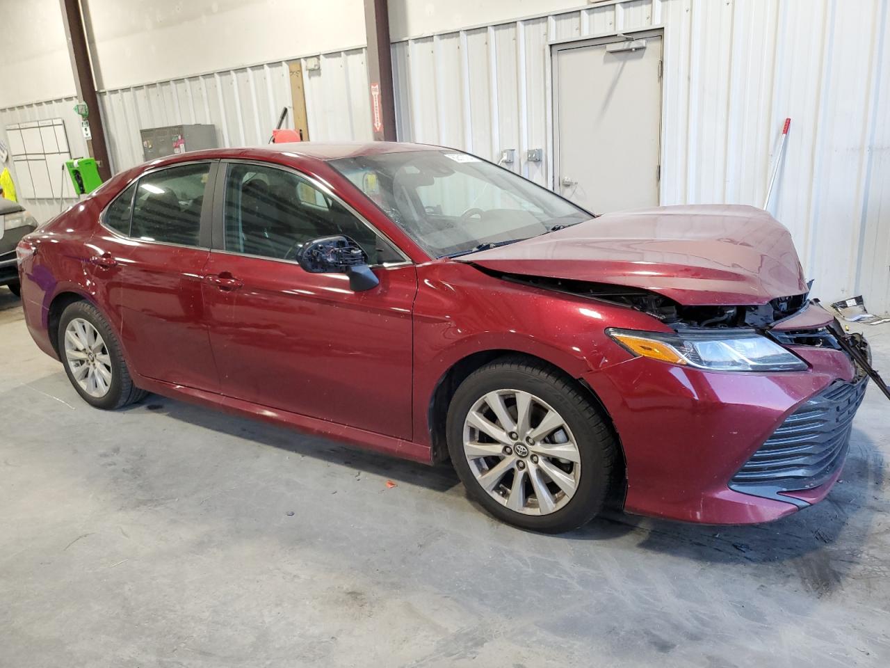 2018 Toyota Camry VIN 4T1B11HK1JU659826 Copart auction photo, front end damage thumbnail 4