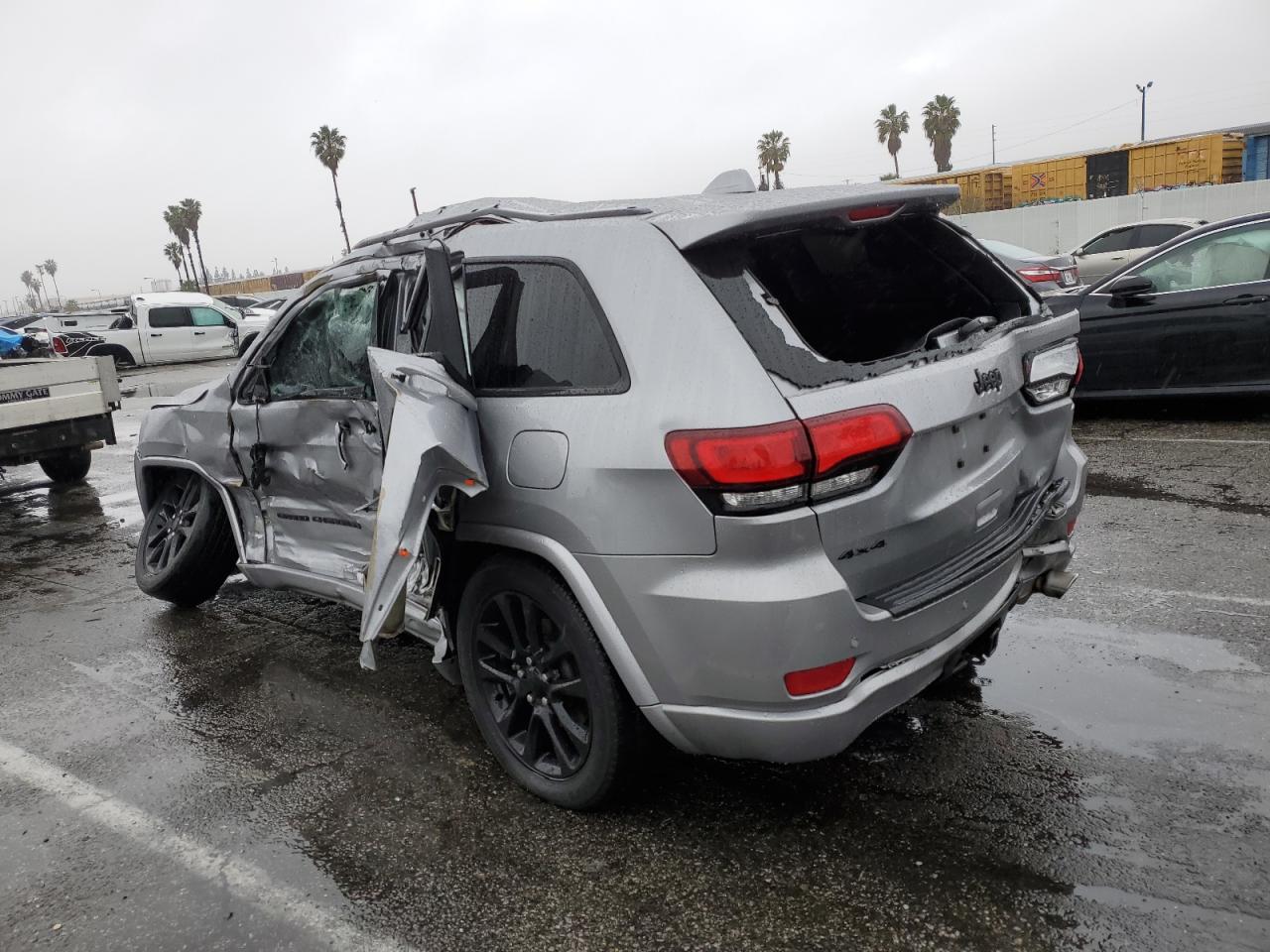2021 Jeep Grand Cherokee VIN 1C4RJFAG6MC588087 Copart auction photo, side / minor dent/scratches damage thumbnail 2