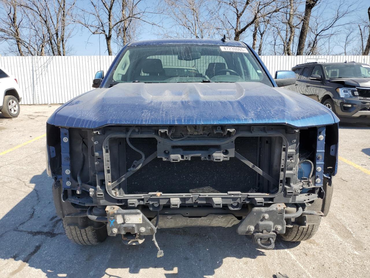 2016 Chevrolet Silverado VIN 1GCVKREC7GZ362811 Copart auction photo, front end / side damage thumbnail 5