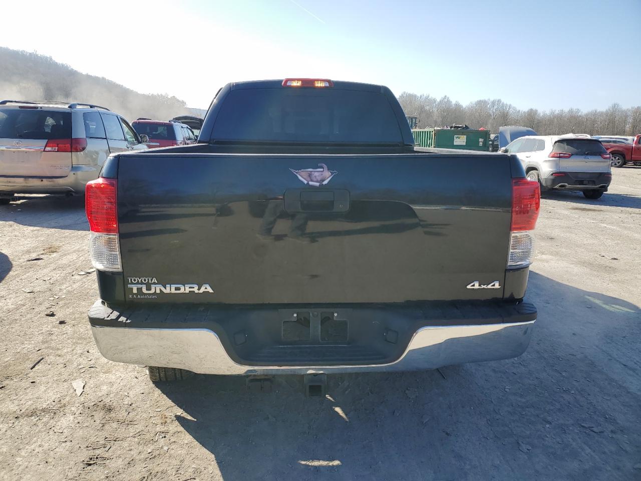 2012 Toyota Tundra VIN 5TFUM5F1XCX027852 Copart auction photo, undercarriage / side damage thumbnail 6