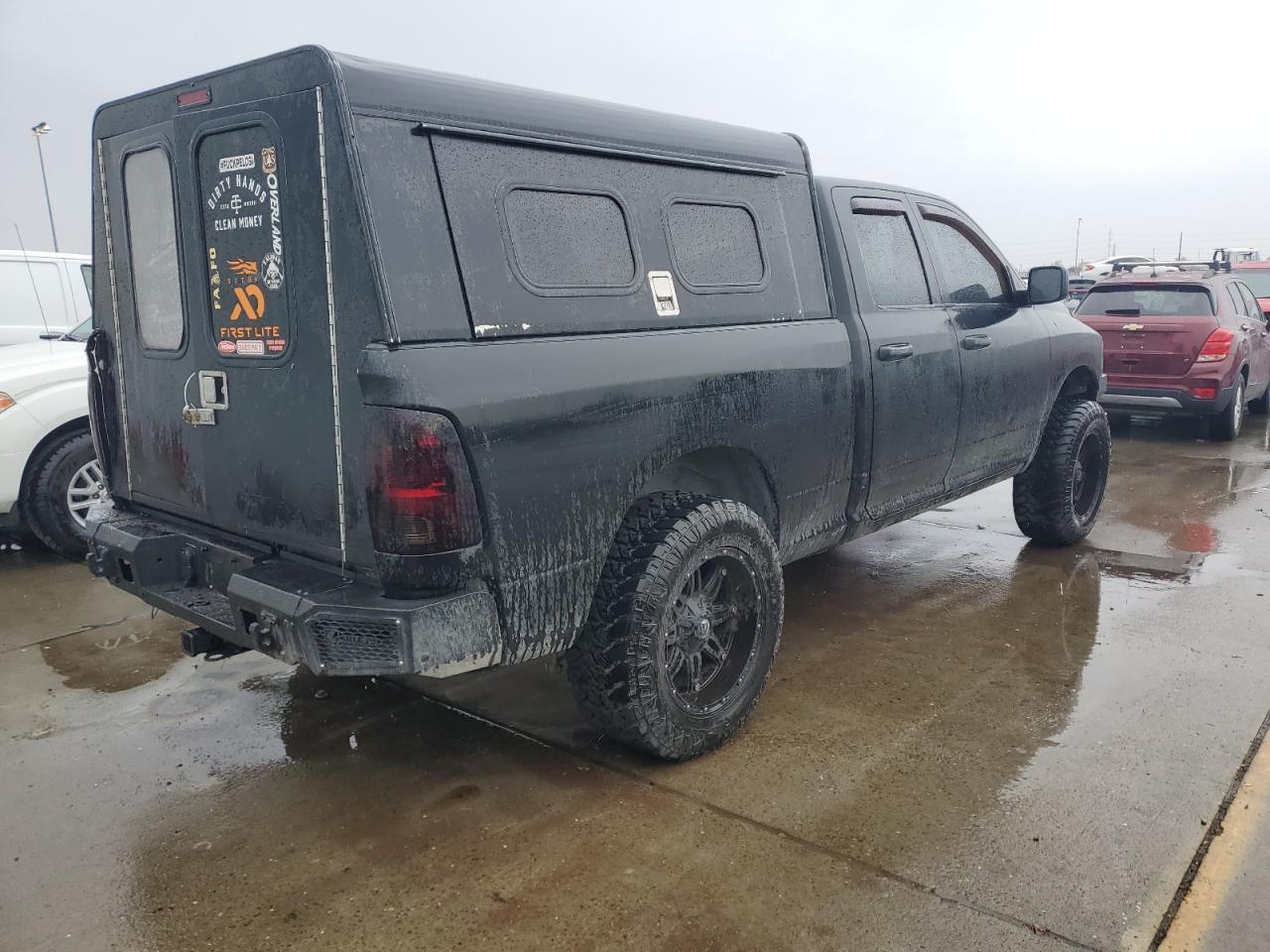 2018 RAM 1500 VIN 1C6RR6FG8JS341616 Copart auction photo, mechanical / minor dent/scratches damage thumbnail 3