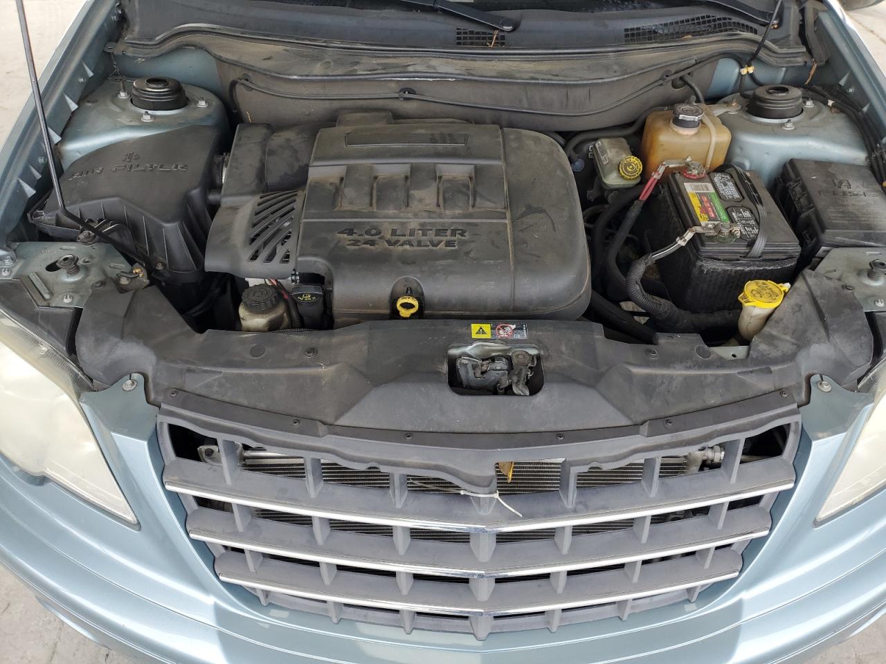2008 Chrysler Pacifica VIN 2A8GM68X98R622114 Copart auction photo, rear end / minor dent/scratches damage thumbnail 12