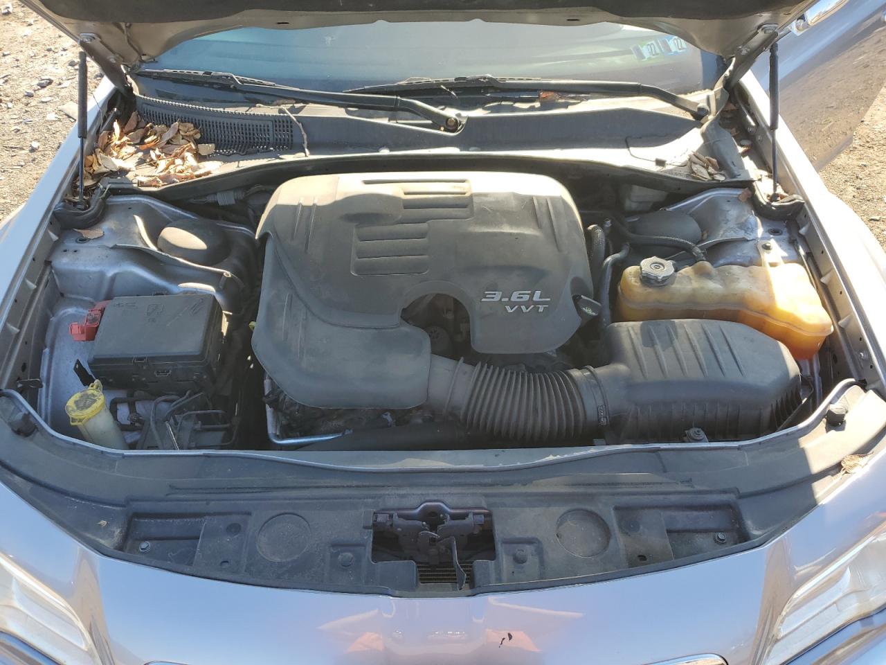 2014 Chrysler 300 VIN 2C3CCAKG9EH201097 Copart auction photo, side damage thumbnail 11