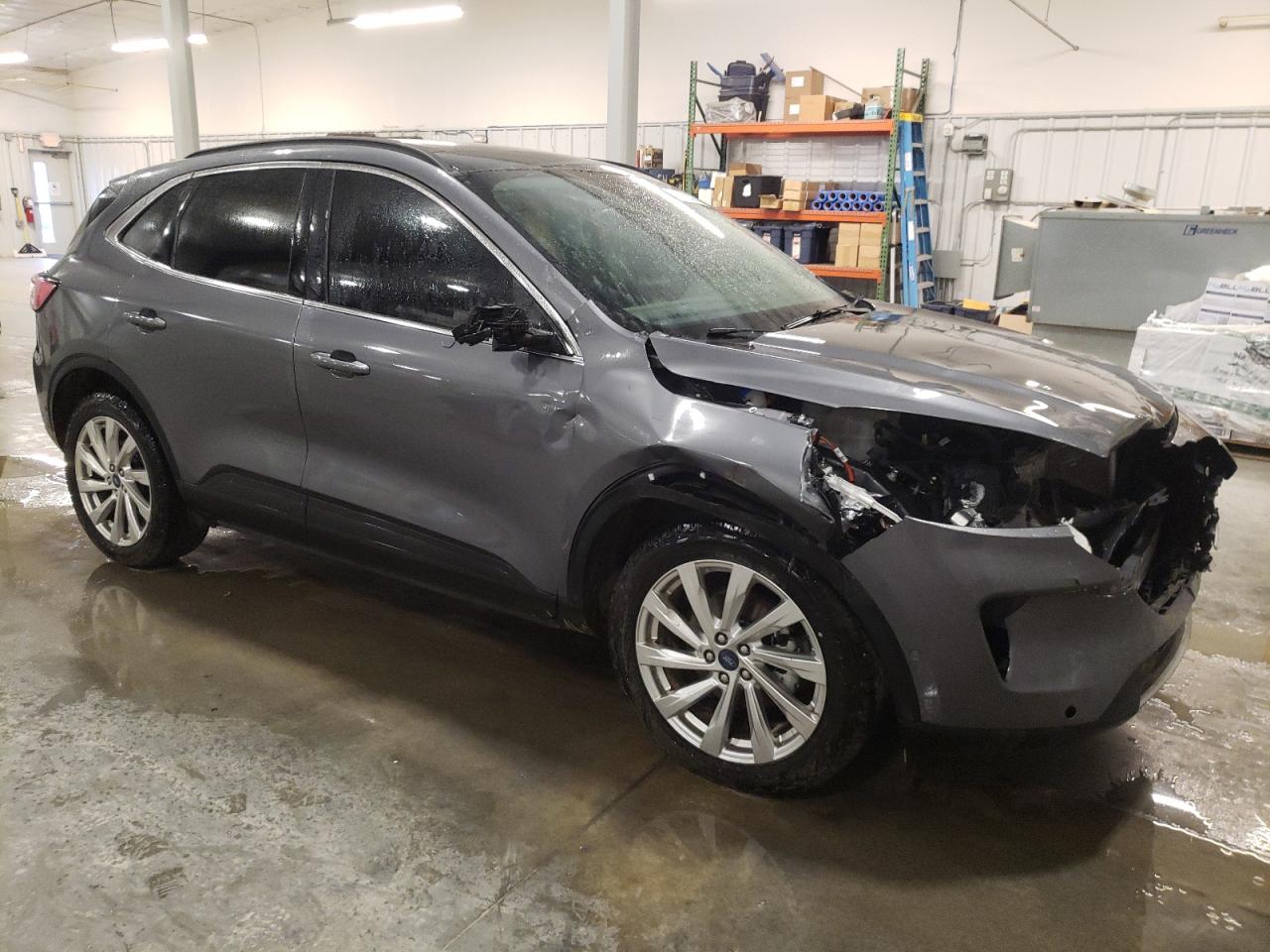 2022 Ford Escape VIN 1FMCU9DZ8NUA11614 Copart auction photo, front end damage thumbnail 4
