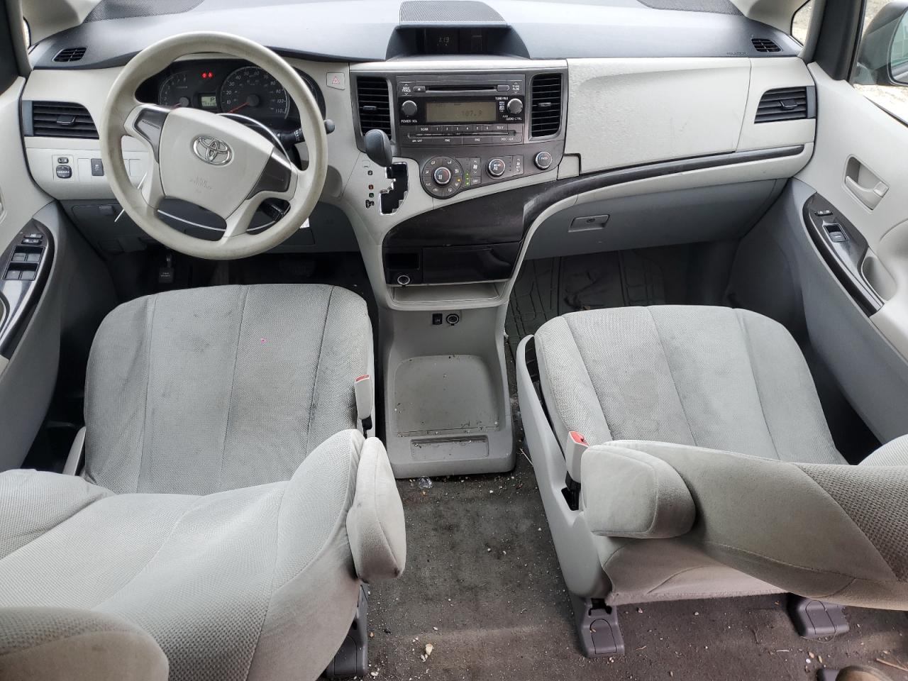 2014 Toyota Sienna VIN 5TDZK3DC4ES437737 Copart auction photo, front end damage thumbnail 8