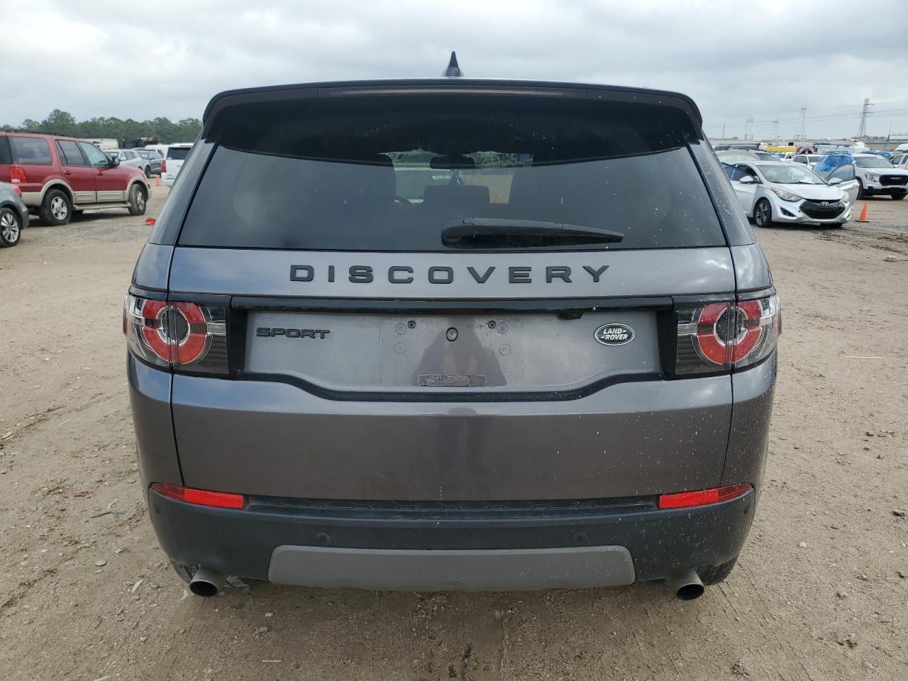 2019 Land Rover Discovery VIN SALCP2FXXKH794737 Copart auction photo, water/flood / minor dent/scratches damage thumbnail 6