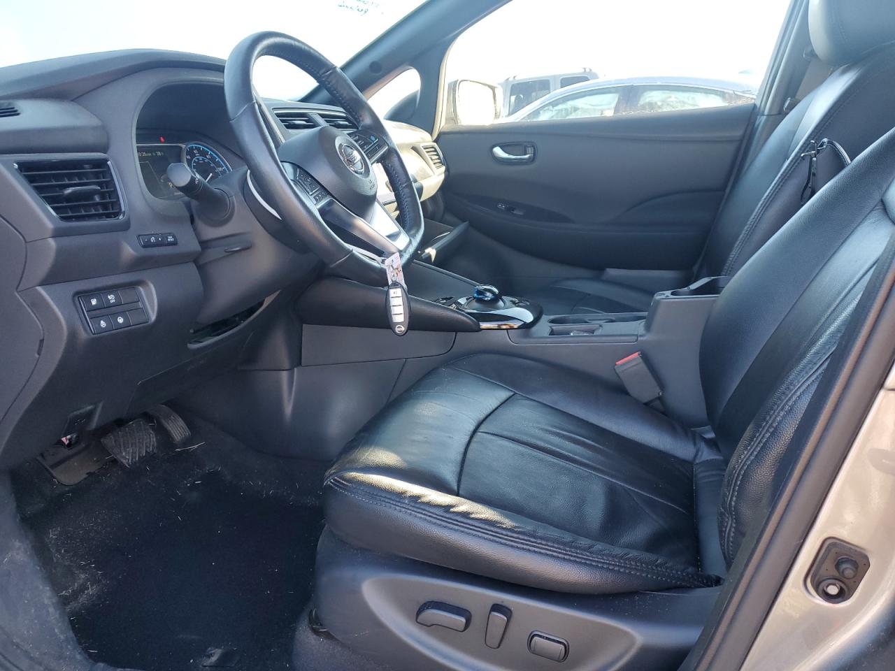 2021 Nissan Leaf VIN 1N4AZ1CV6MC557044 Copart auction photo, front end / side damage thumbnail 7