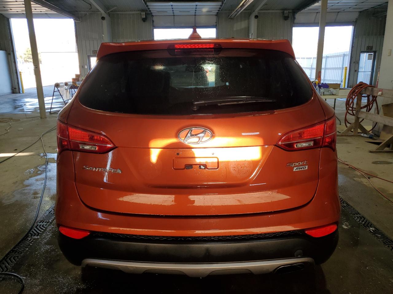 2014 Hyundai Santa Fe VIN 5XYZTDLB6EG139358 Copart auction photo, front end / side damage thumbnail 6