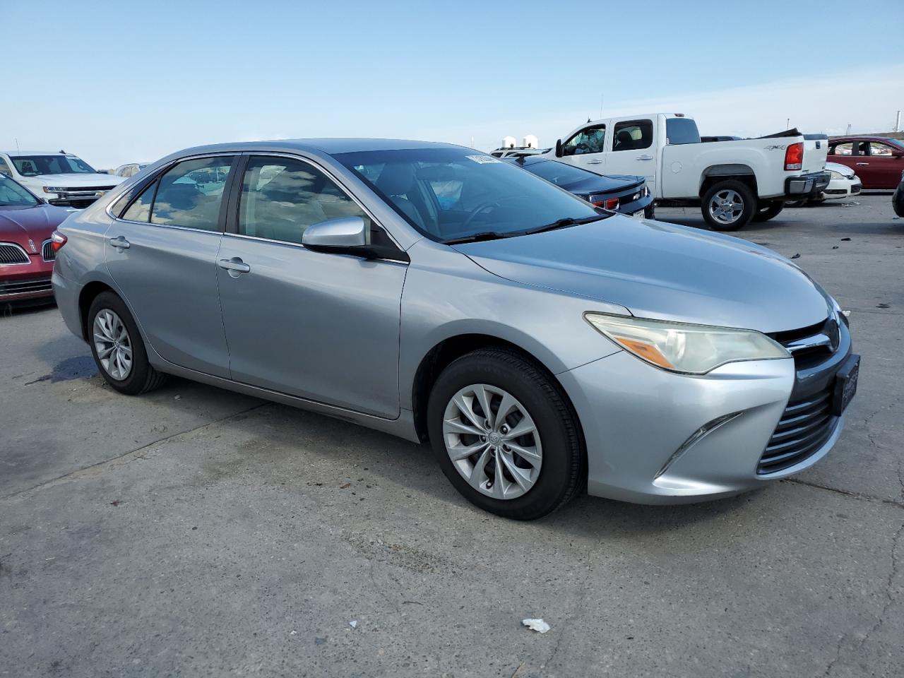 2016 Toyota Camry VIN 4T4BF1FK1GR517091 Copart auction photo, water/flood damage thumbnail 4