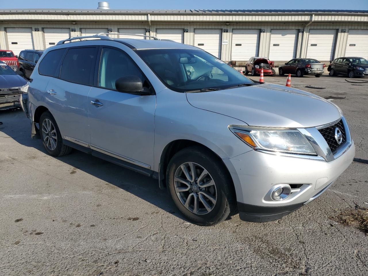 2013 Nissan Pathfinder VIN 5N1AR2MM1DC688416 Copart auction photo, rear end damage thumbnail 4