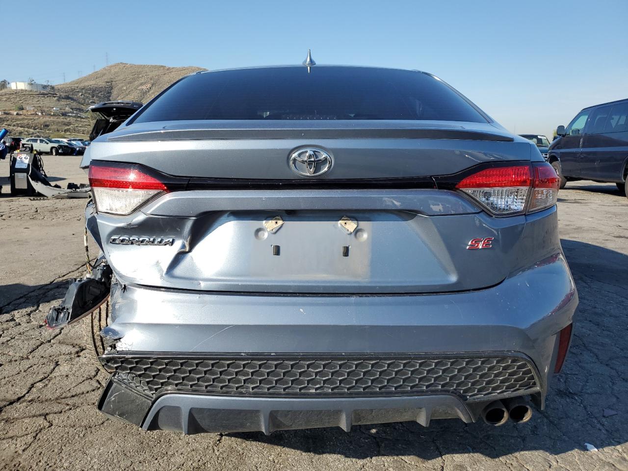 2020 Toyota Corolla VIN 5YFS4RCE2LP032967 Copart auction photo, rear end / undercarriage damage thumbnail 6